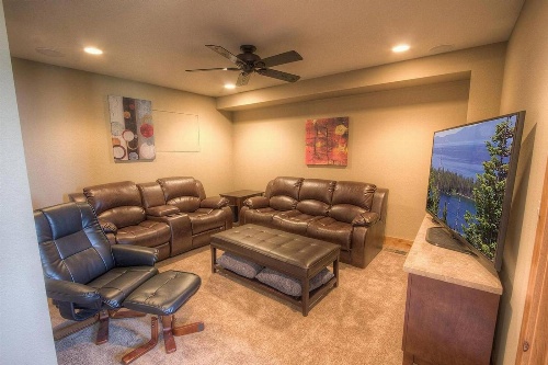 Stage Coach Run by Lake Tahoe Accommodations